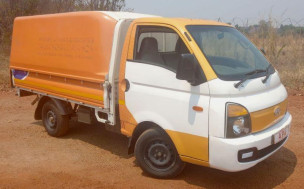 Hyundai H100 1.0 Ton Dropside Truck with Canopy - 2013